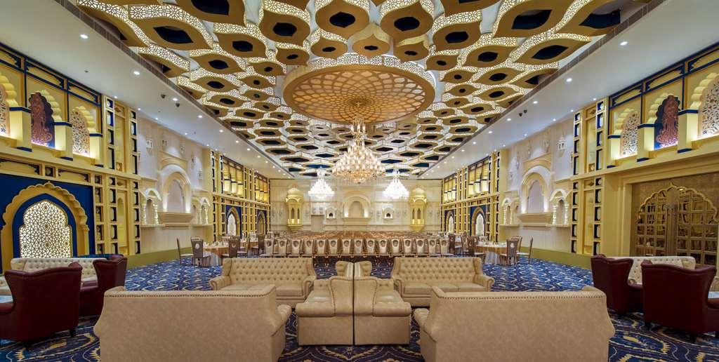 Radisson Blu Udaipur Palace Resort & Spa Съоръжения снимка